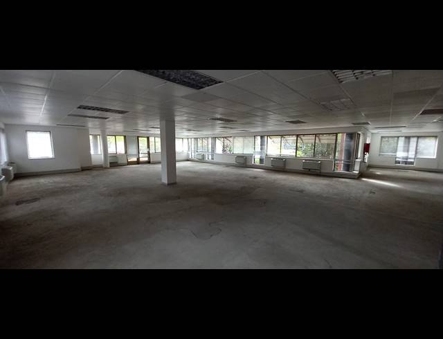 339M² OFFICE TO LET IN WOODMEAD